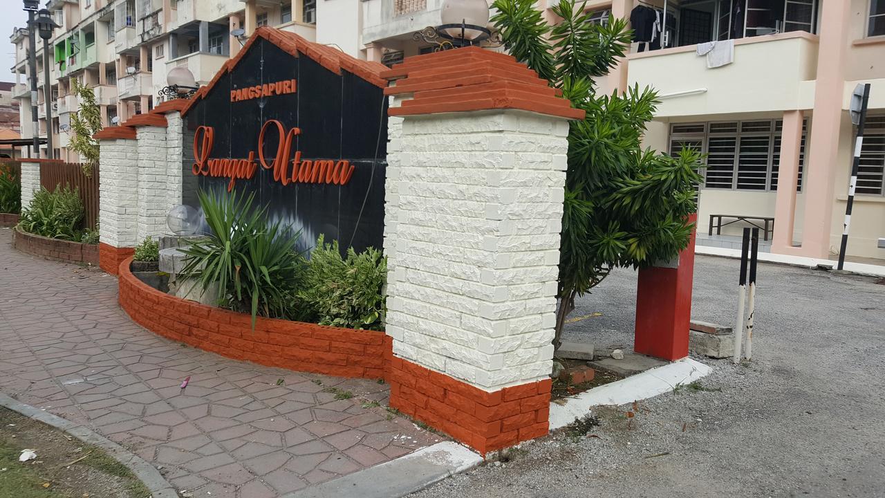 سيبانغ Anjung Homestay المظهر الخارجي الصورة